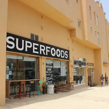 Lances - Piscina Y Patio